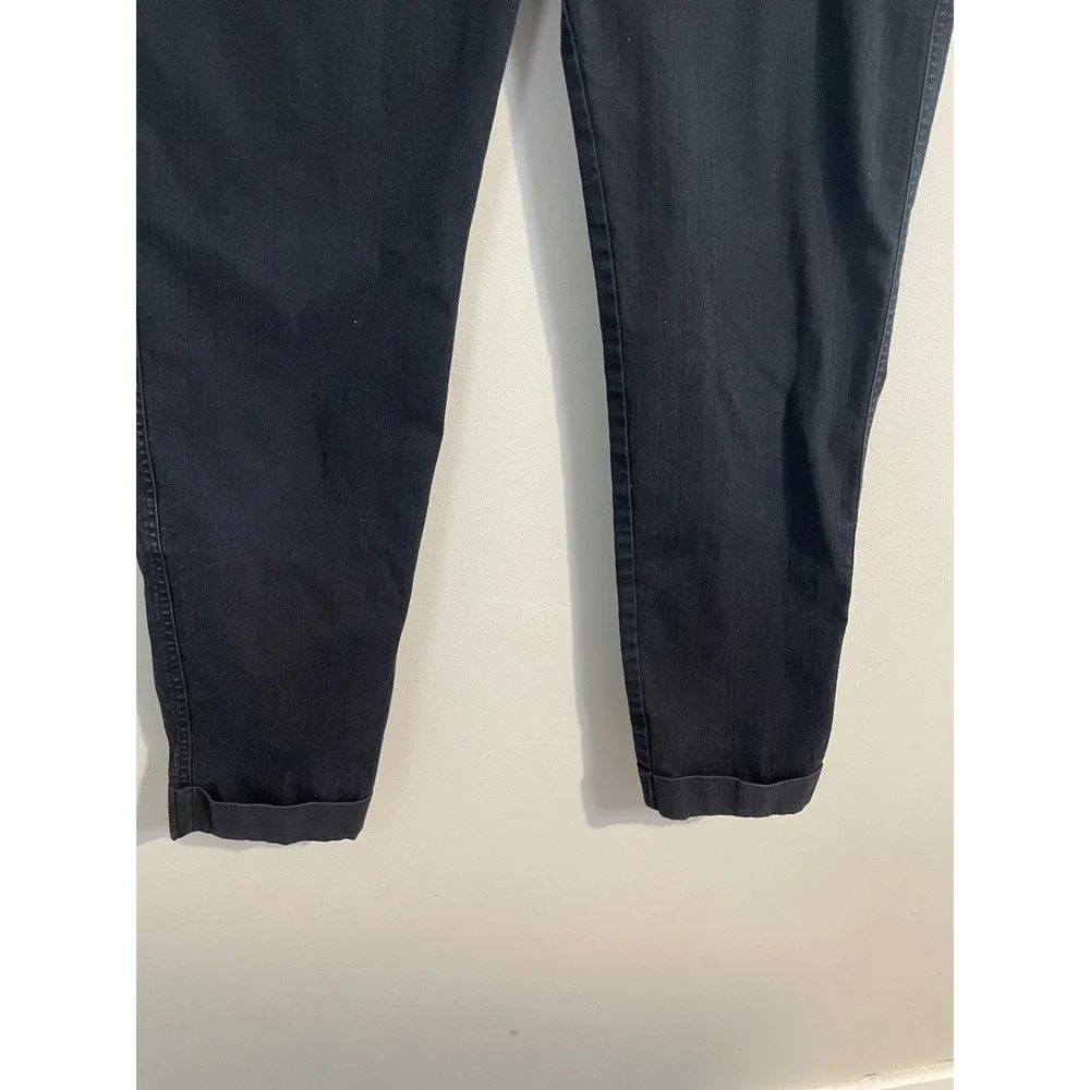 St.‎ John Black Cuffed Ankle Slim Jeans Size 12 Quiet Lusury Designer Classic